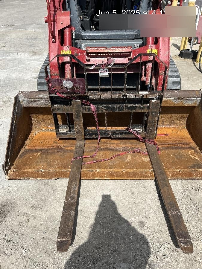 2023 VIRNIG 48" Pallet Forks - Virnig