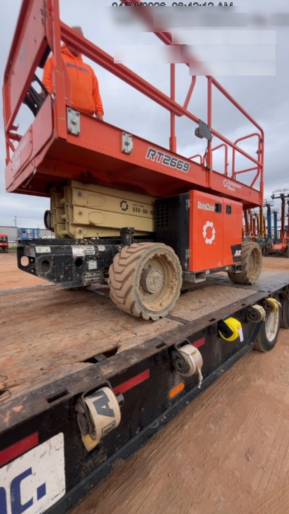 2023 JLG RT2669