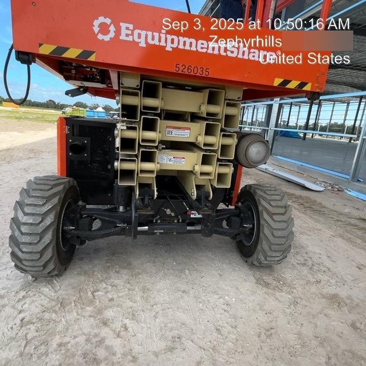 2025 JLG RT4394