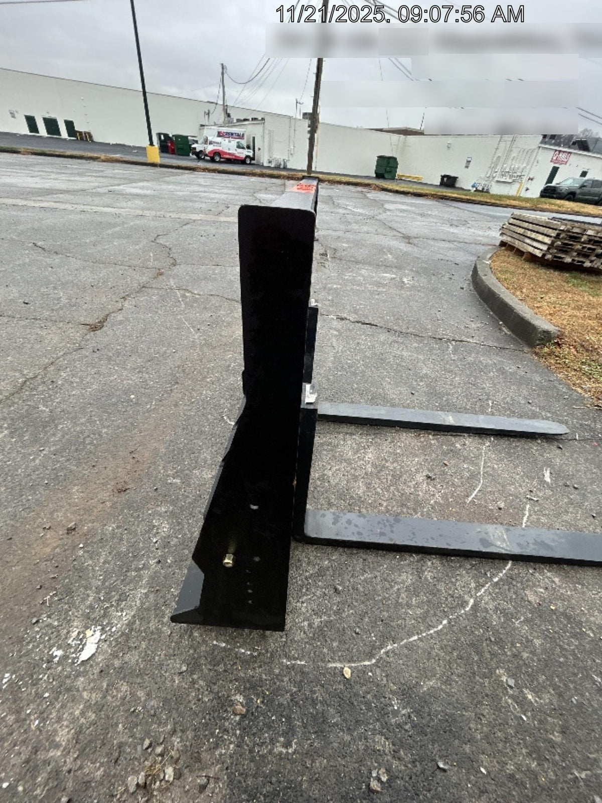 2025 ARROW MATERIAL HANDLING 48" Pallet Forks - Arrow
