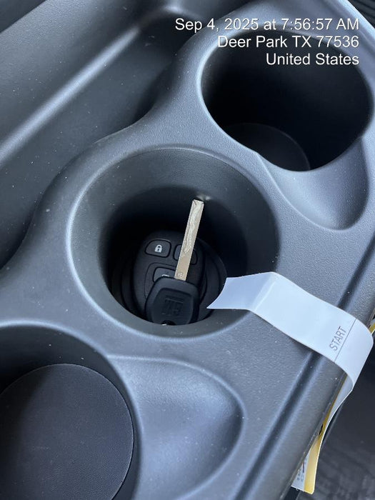 2025 CHEVROLET Express Van - Rental