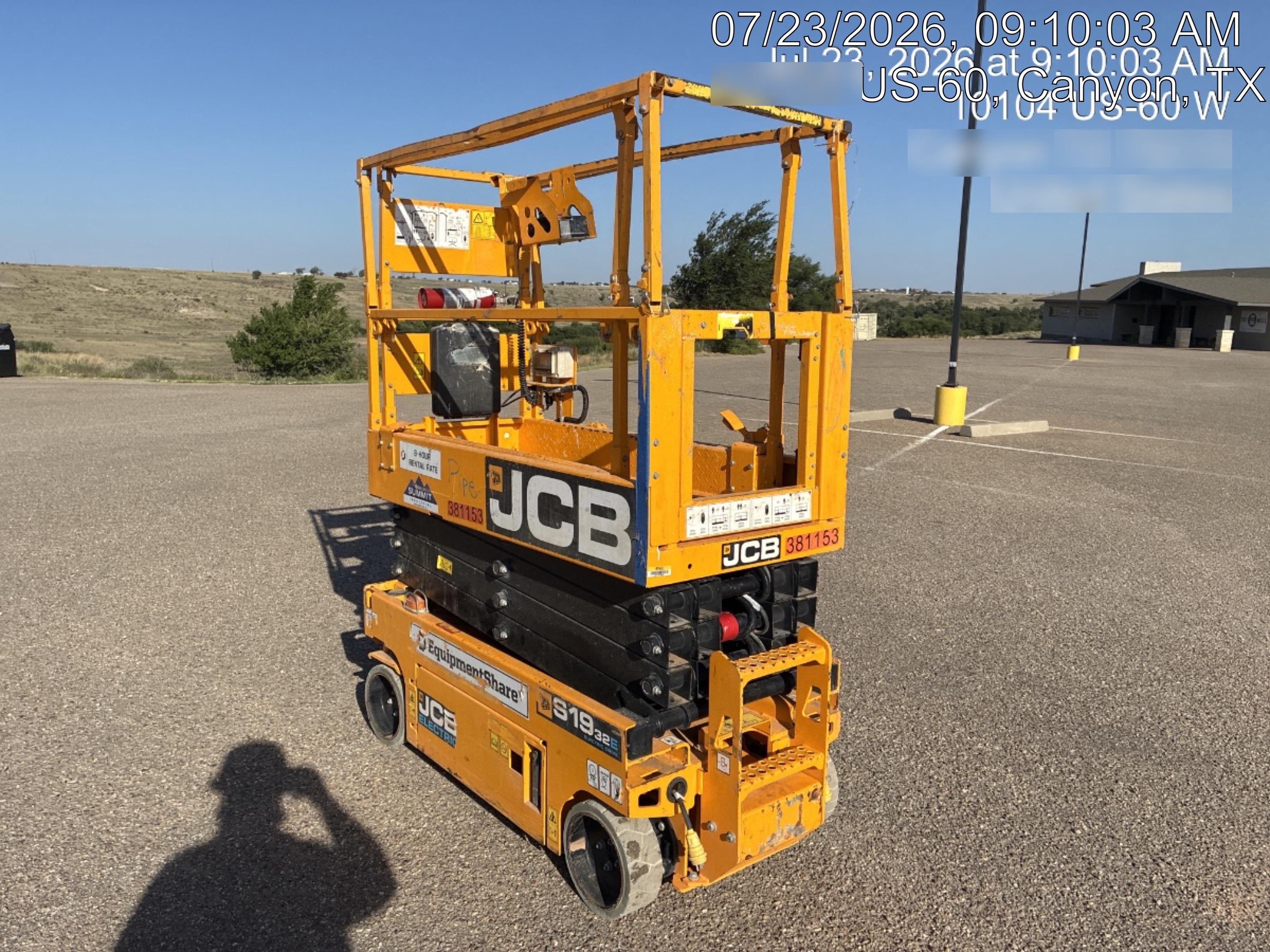 2024 JCB S1932E