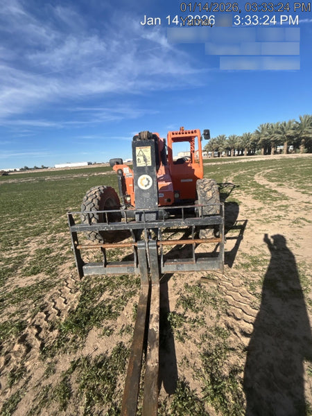 2021 SKYTRAK 8042
