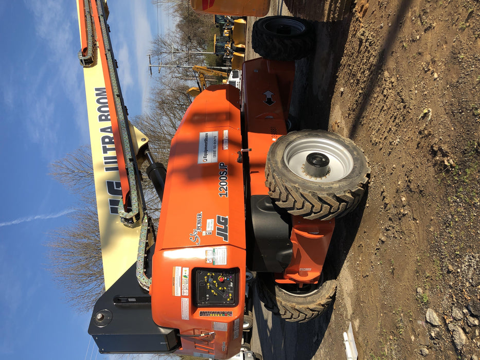 2019 JLG 1200SJP