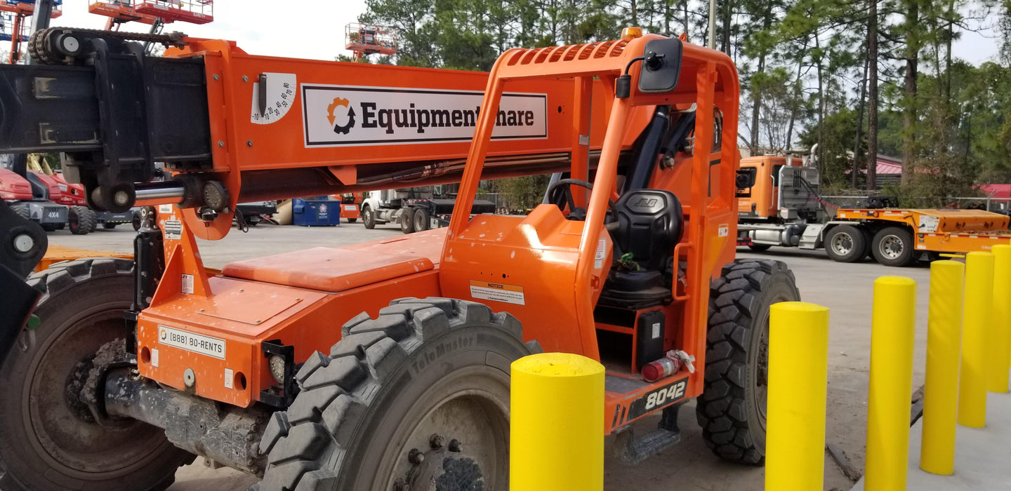 2020 Skytrak 8042 Canopy, Solid Tires, Work Lights, Beacon, Aux Hydraulics, Back up Alarm, Lifting Eye, ES Decals