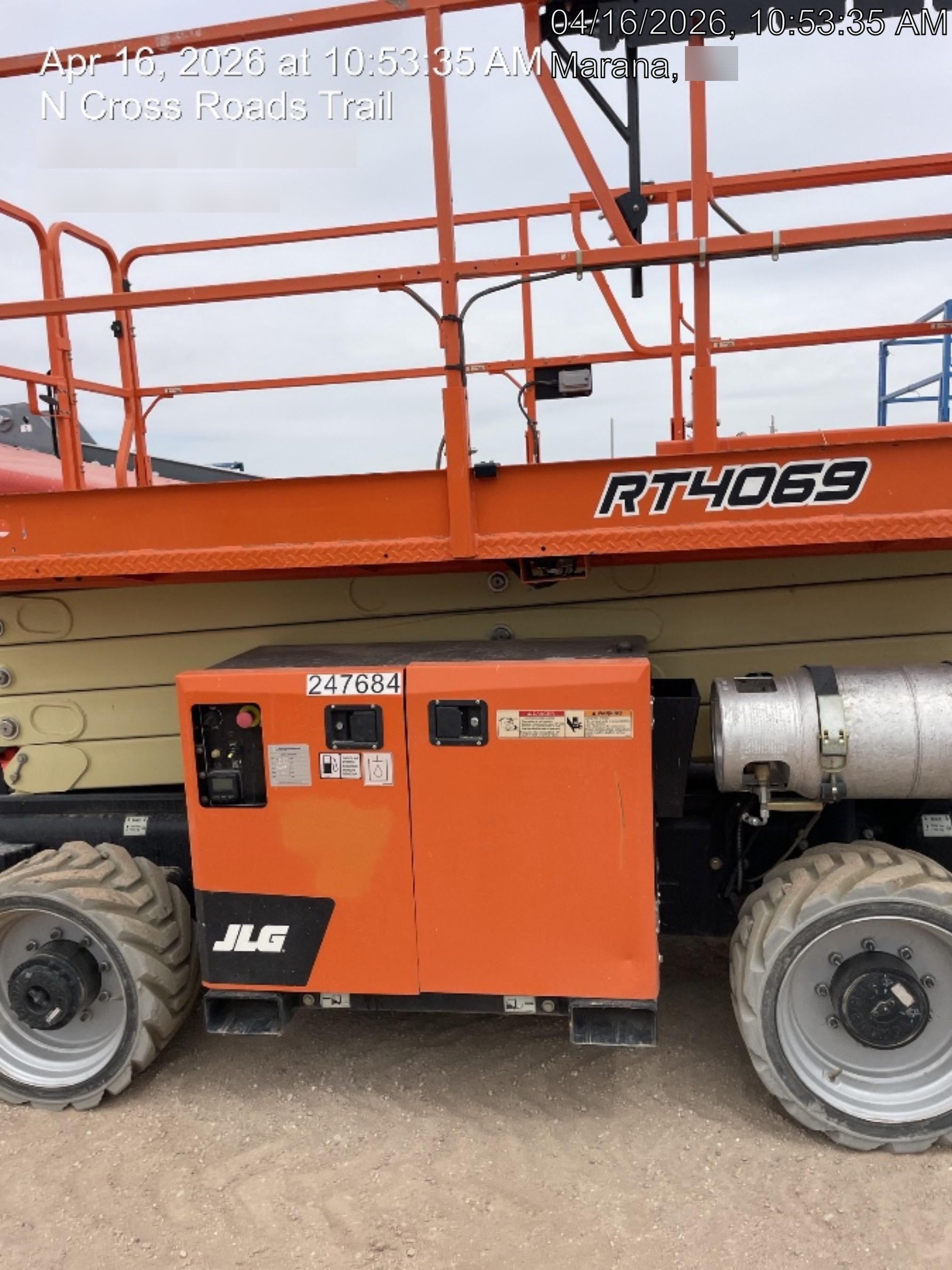 2022 JLG RT4069