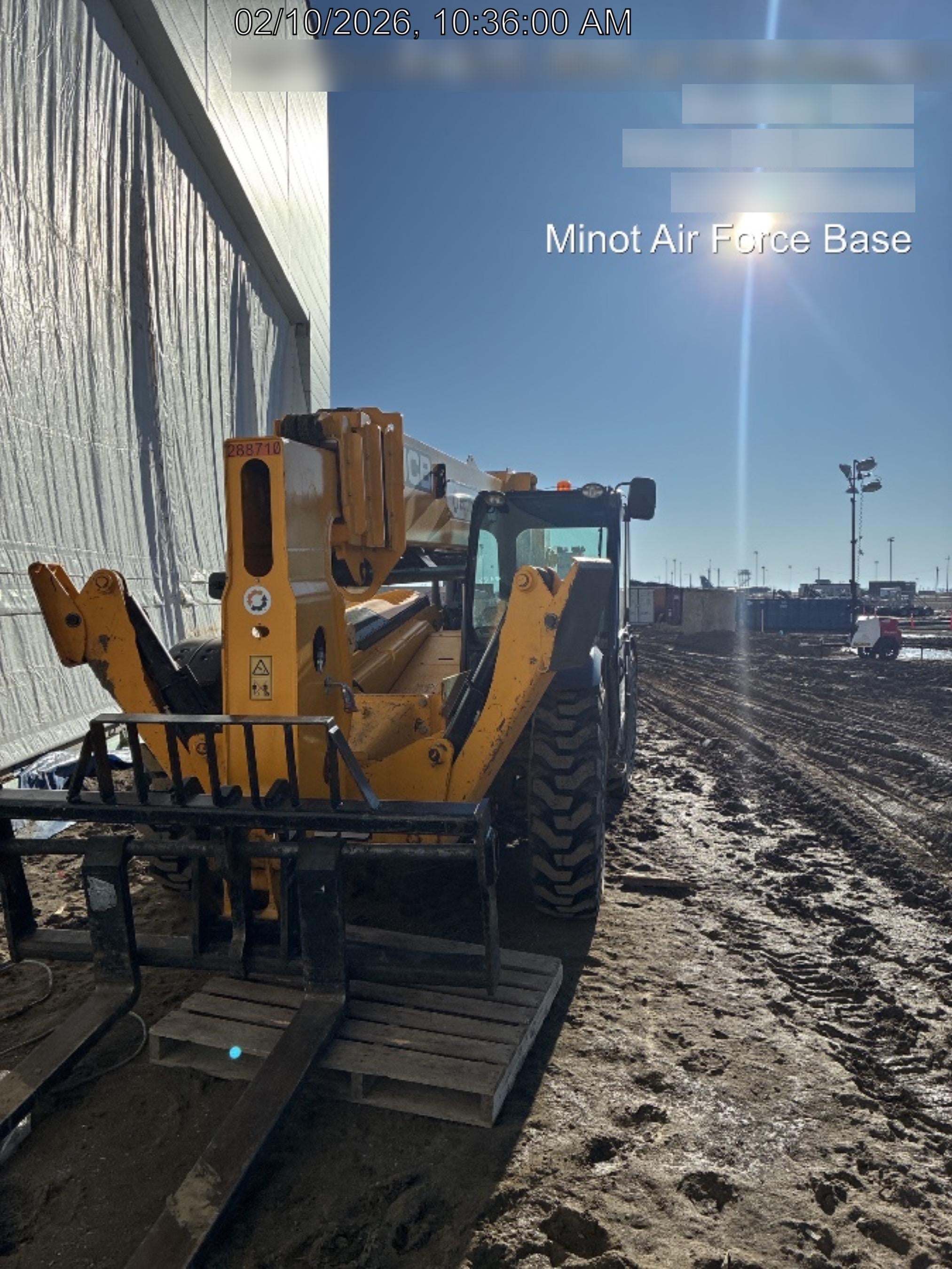 2023 JCB 512-56