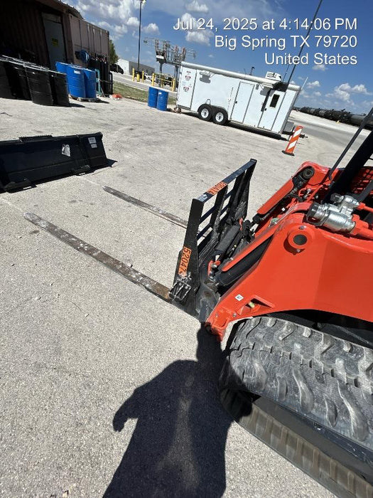 2025 ARROW MATERIAL HANDLING F5100CB - 72"