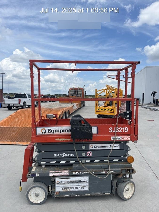 2021 SKYJACK SJ3219