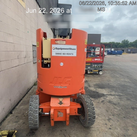 2019 JLG E300AJP