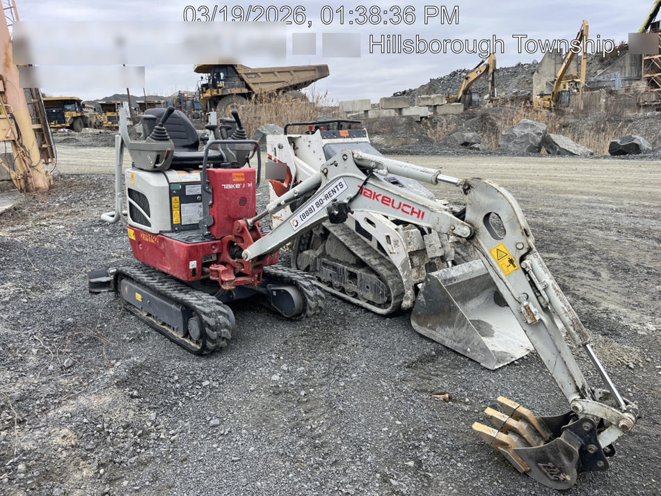 2022 TAKEUCHI TB210R