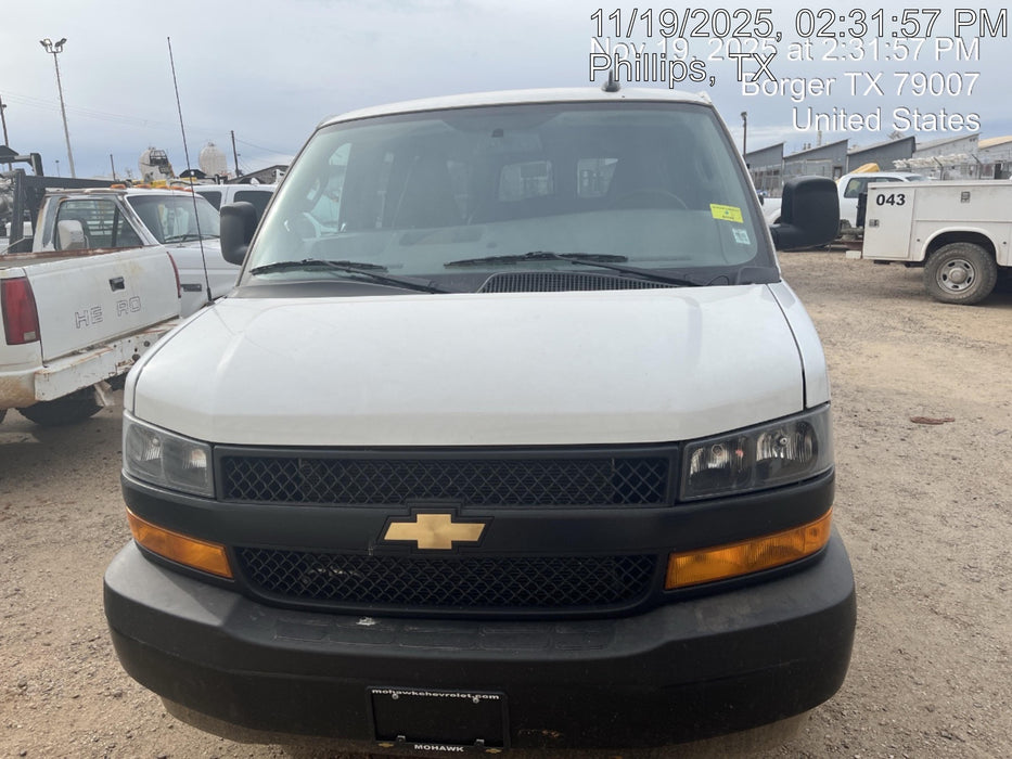 2024 CHEVROLET Express Van - Rental