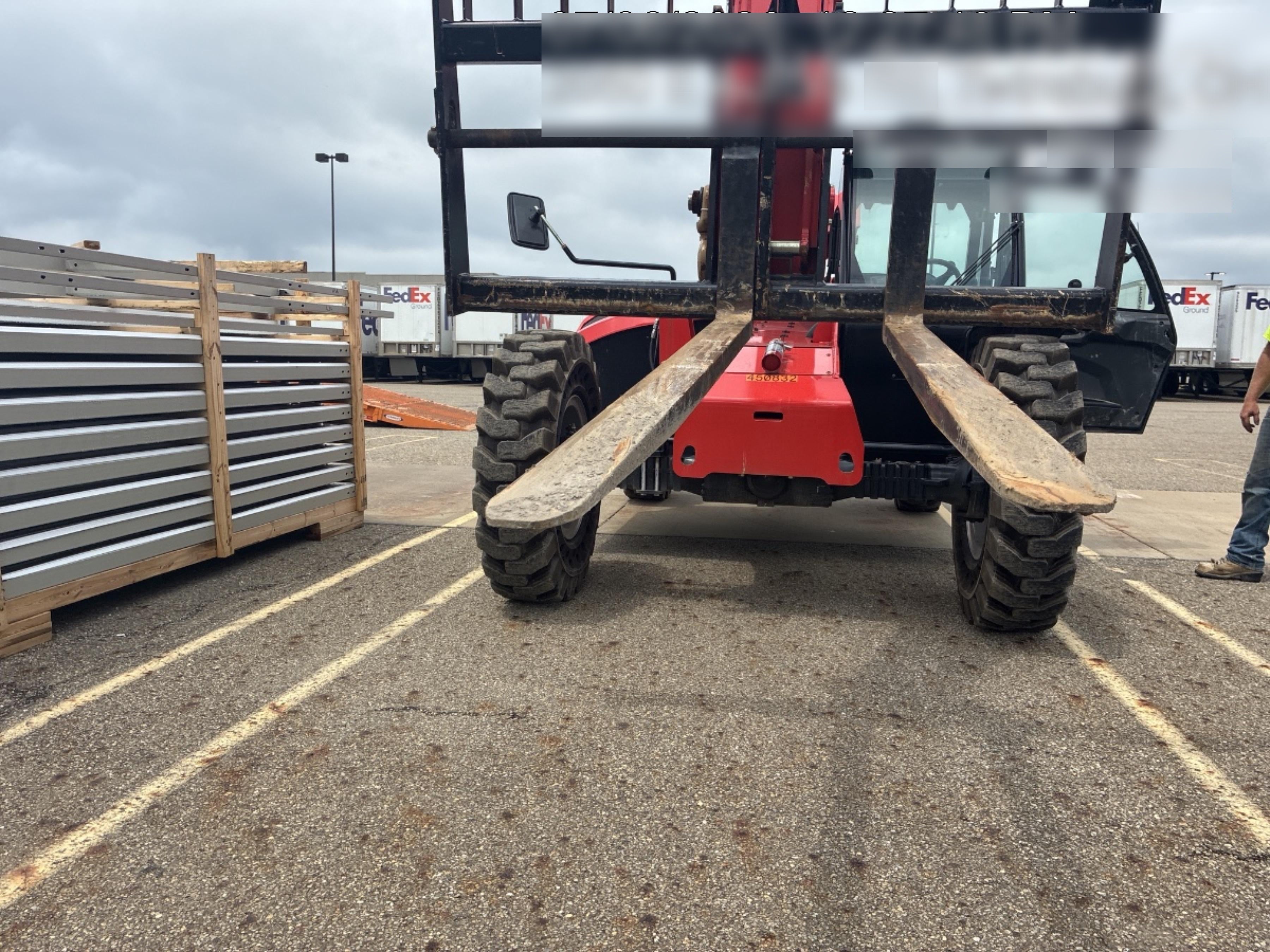 2024 MANITOU MTA842
