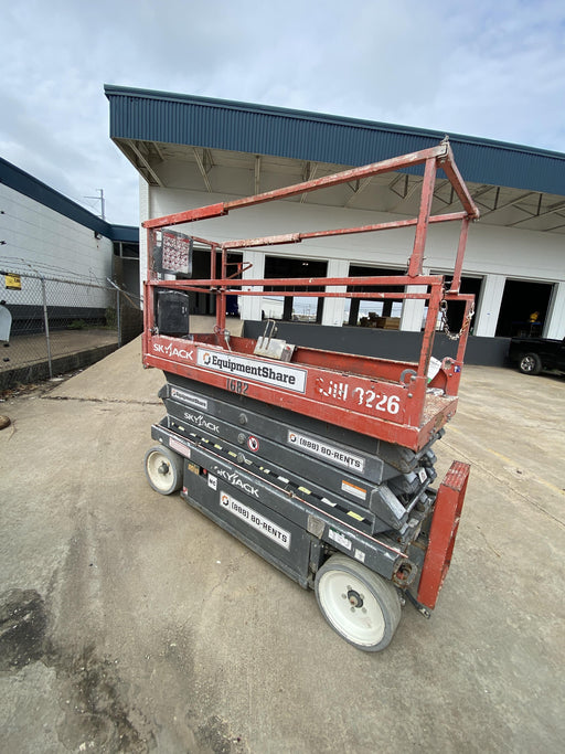 2016 Skyjack SJIII-3226 Skyjack SJ3226 Scissor Lift