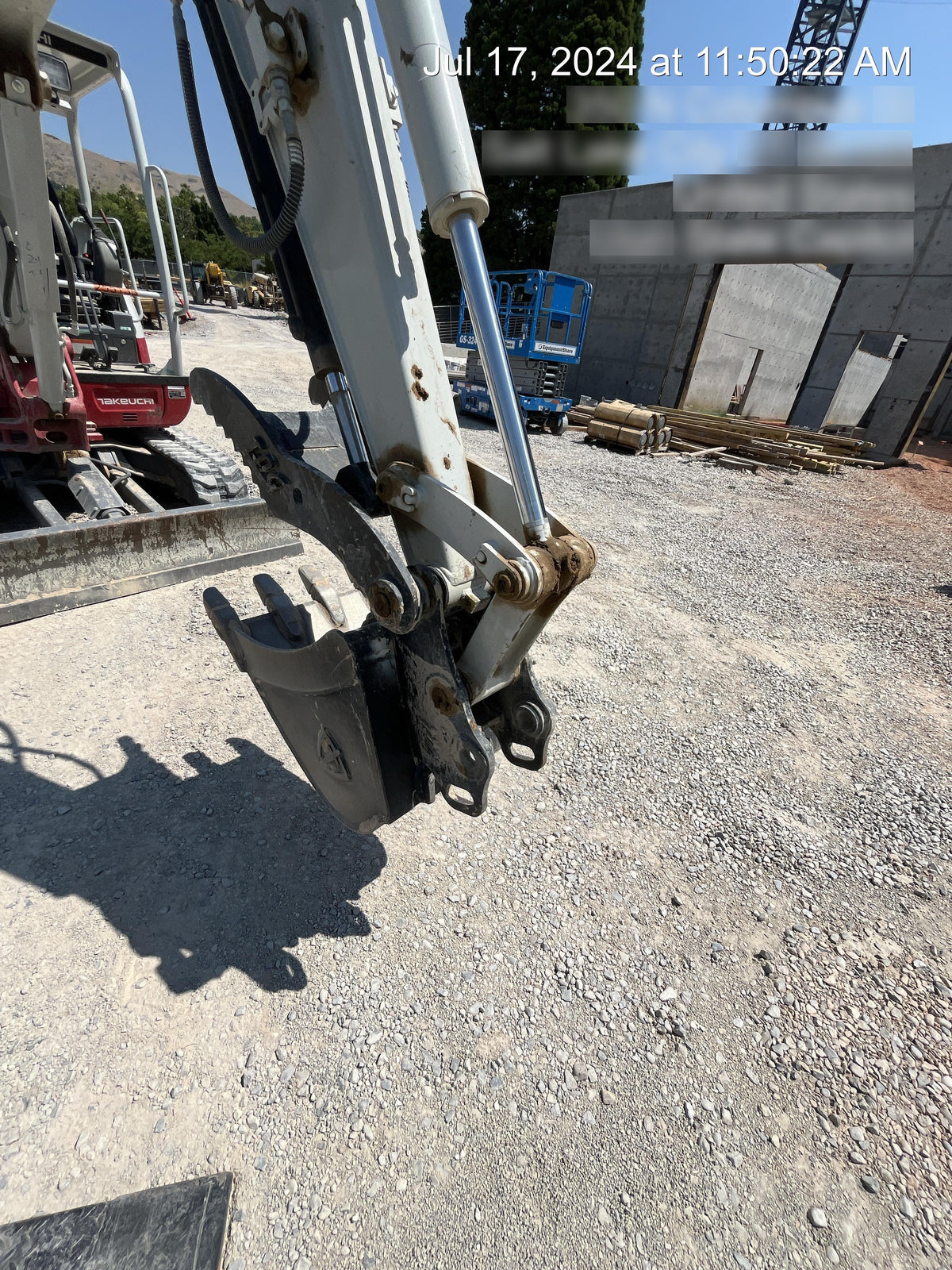 2023 PALADIN 16" Bucket, Tooth - Paladin