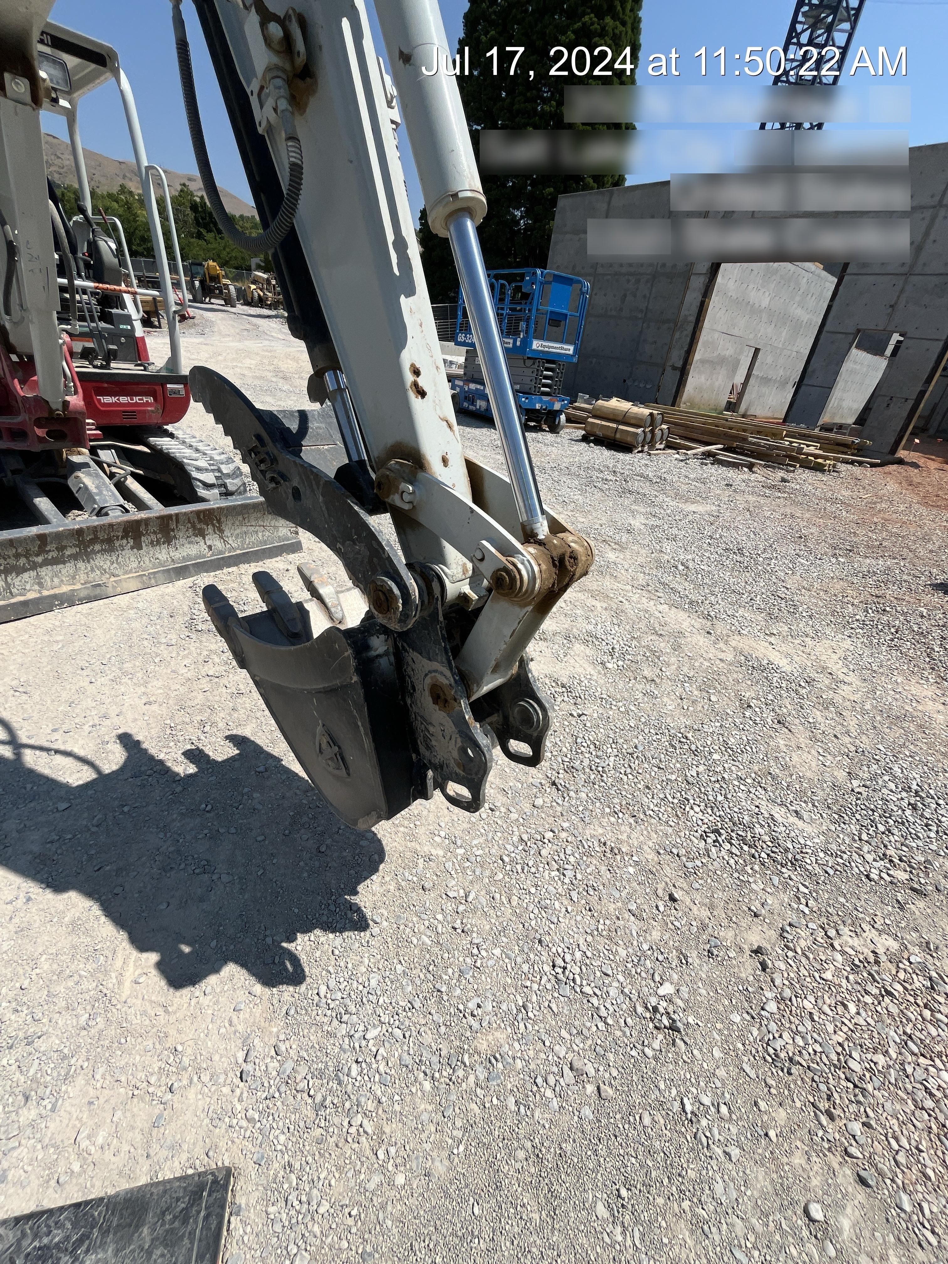 2023 PALADIN 16" Bucket, Tooth - Paladin