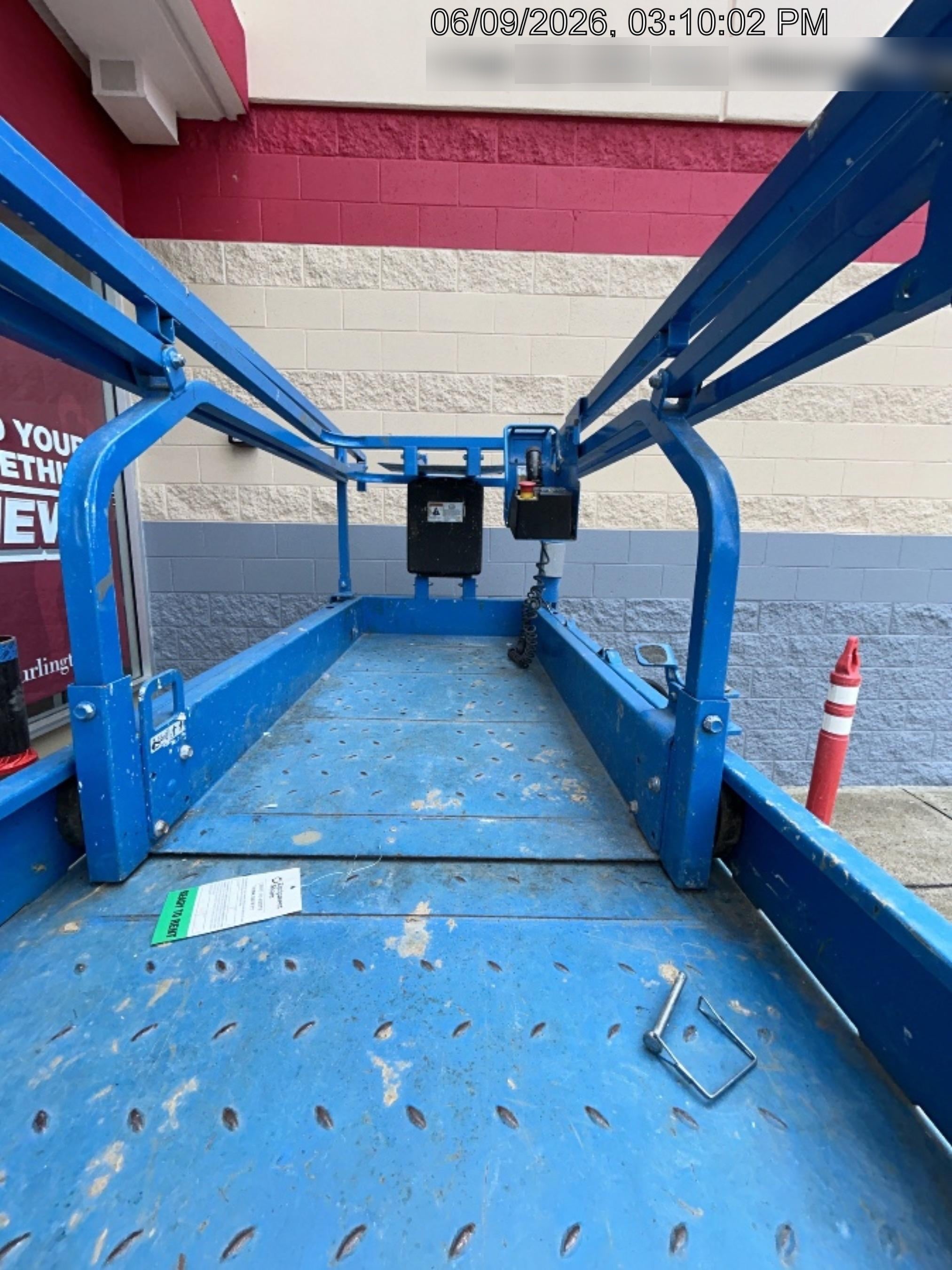 2021 GENIE GS-2632