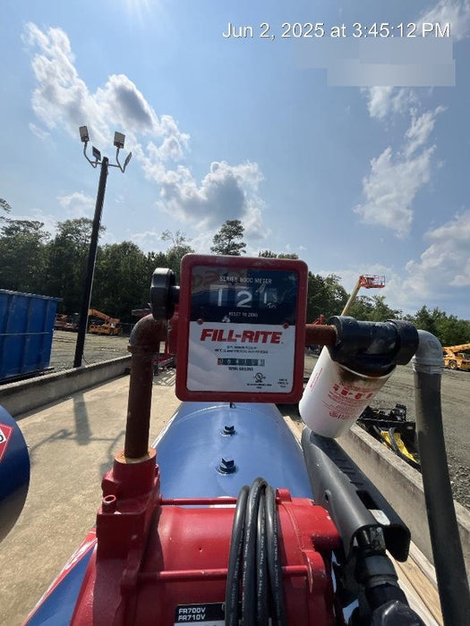 2018 Genie GTH-1056 Genie GTH-1056 w/Enclosed Cab w/HVAC, Work Lights, Solid Tires, Beacon, 60" Carriage and Forks