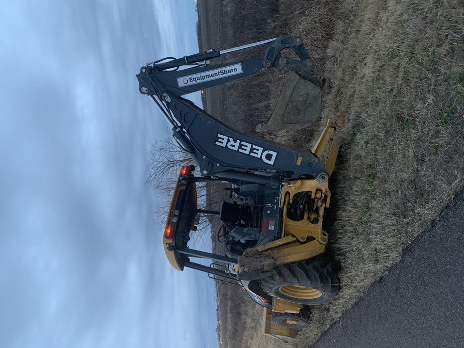 2019 John Deere 310LEP 4wd, Canopy, Standard dipper, ISO, Rear Auxiliary Hydraulics, Manual QC, 12”, 18”, and 24” buckets