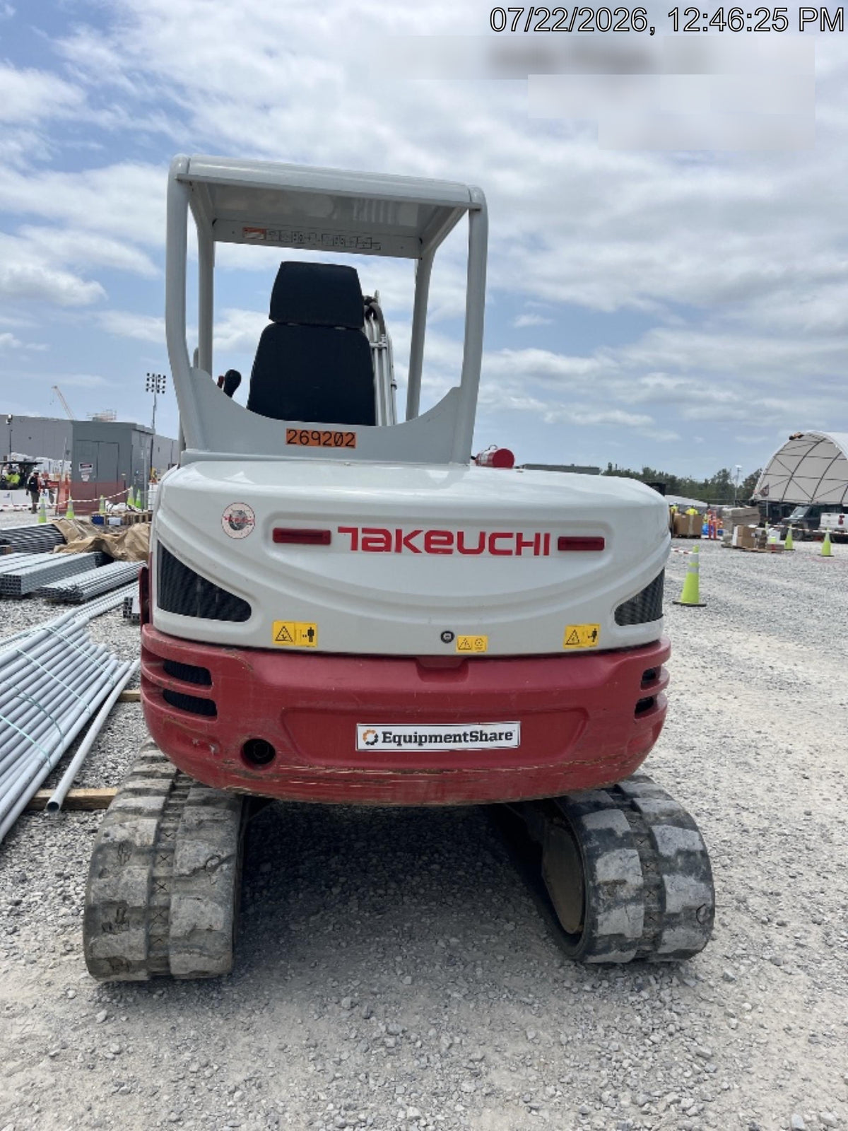 2022 TAKEUCHI TB250-2R
