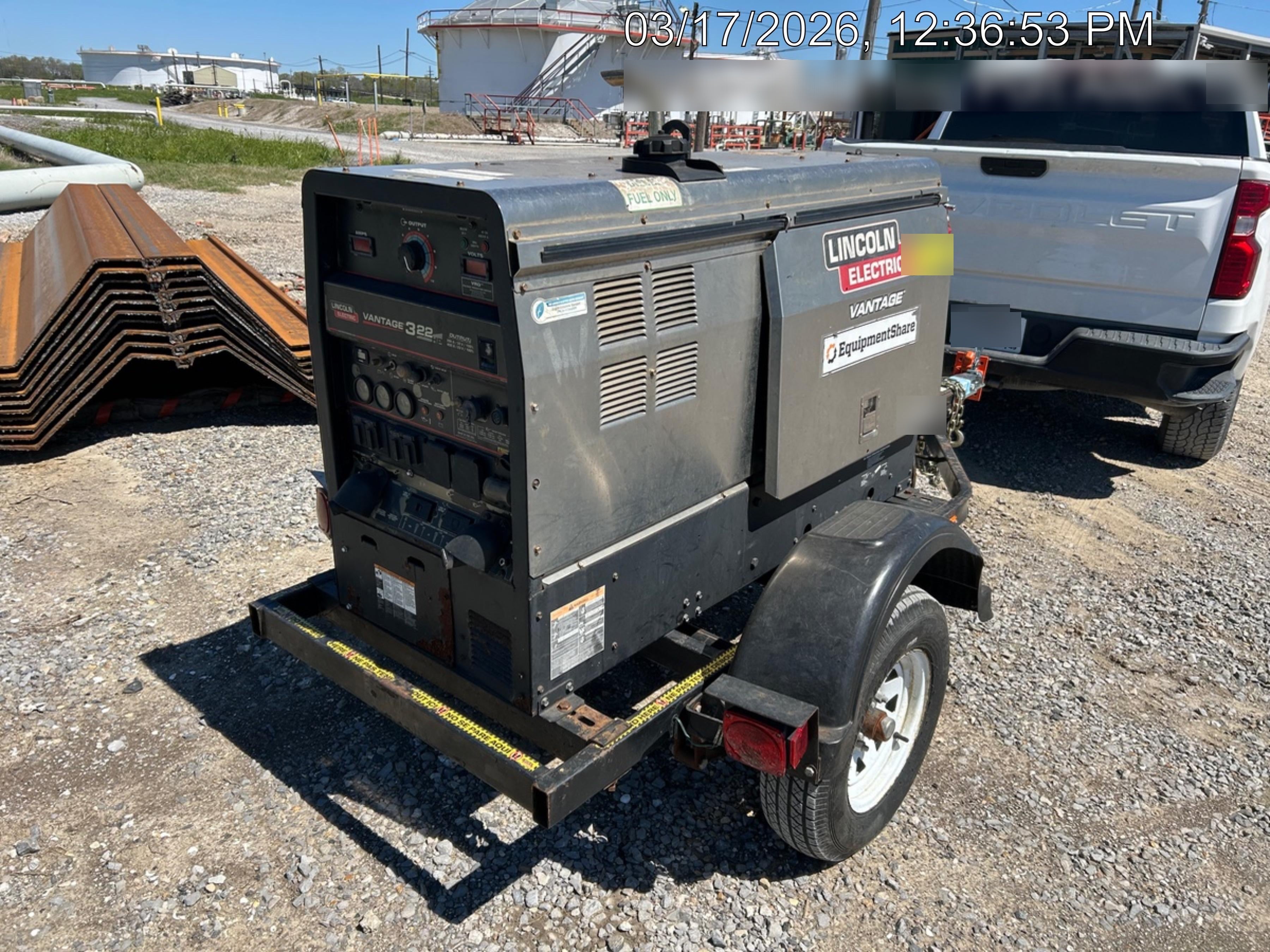 2019 Lincoln Electric Vantage 322 Welder Ready-Pak 3, Two wheel trailer, Fender and Light kit, Cable Rack