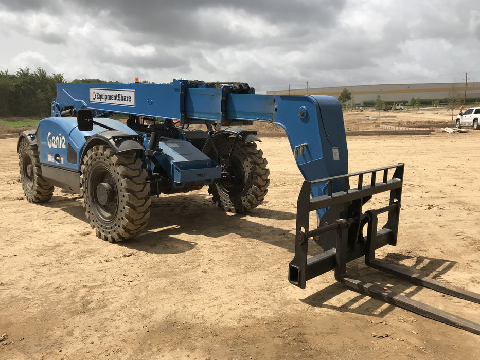 2018 Genie GTH-844 Genie GTH-844 w/ROPS, Work Lights, Solid Tires, RH Cab Mesh, Beacon, 60" Carriage and Forks