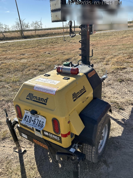 2022 Allmand NLV3GR (4) LED Light Fixture 350W, 23' Vertical Mast, 3kW Prime, Towable, ES Decals, T3