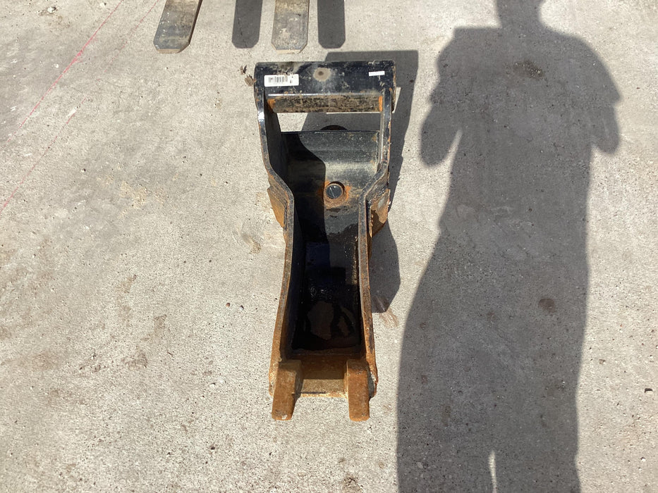 2023 TAG MANUFACTURING 8" Cribbing Bucket -Tag