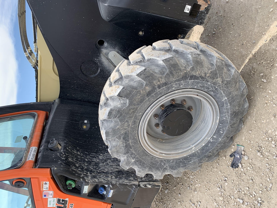 2019 JLG 1644