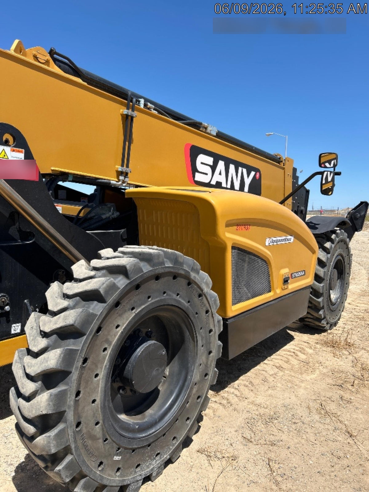 2023 SANY STH1256