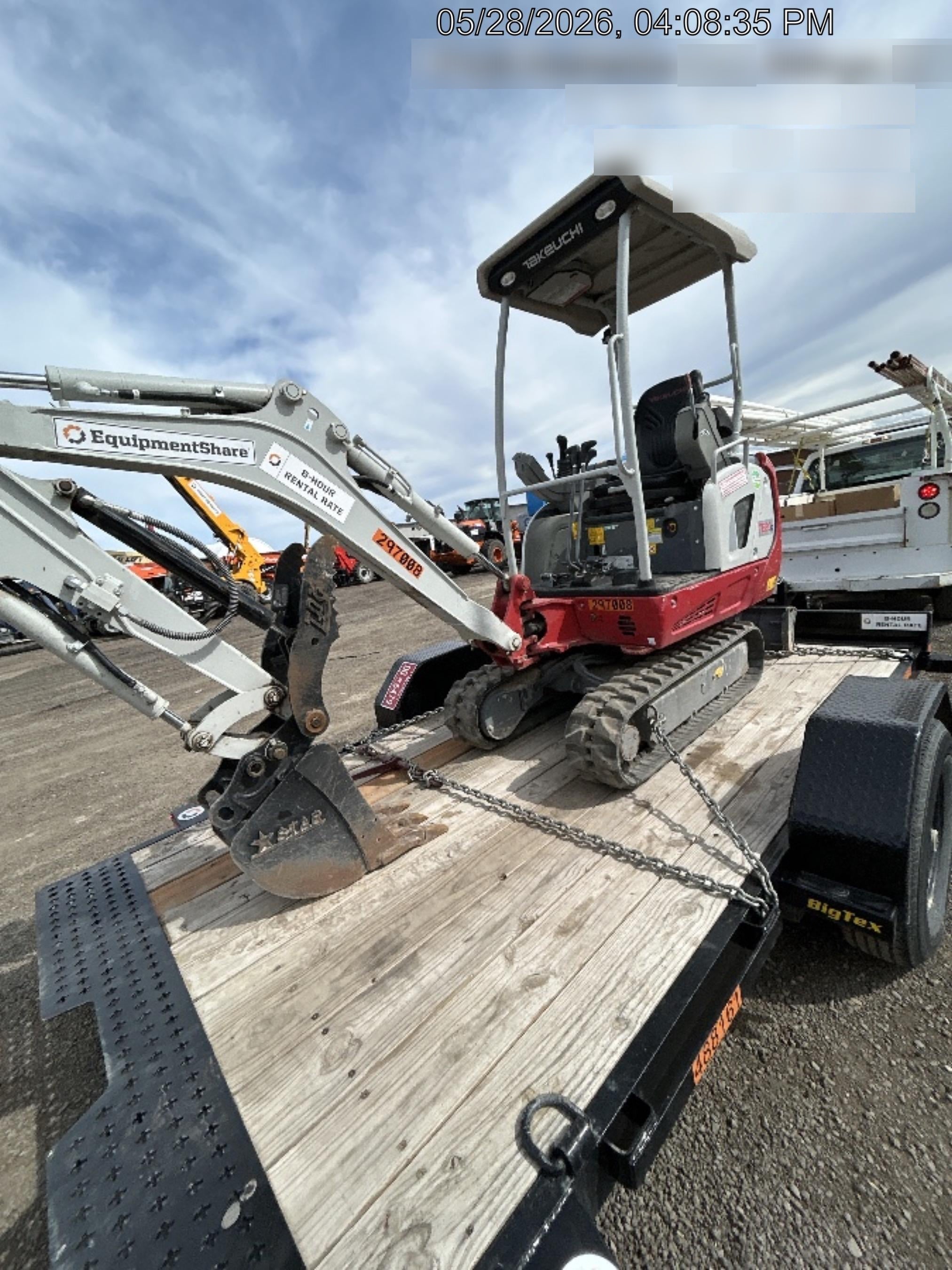 2023 TAKEUCHI TB20e