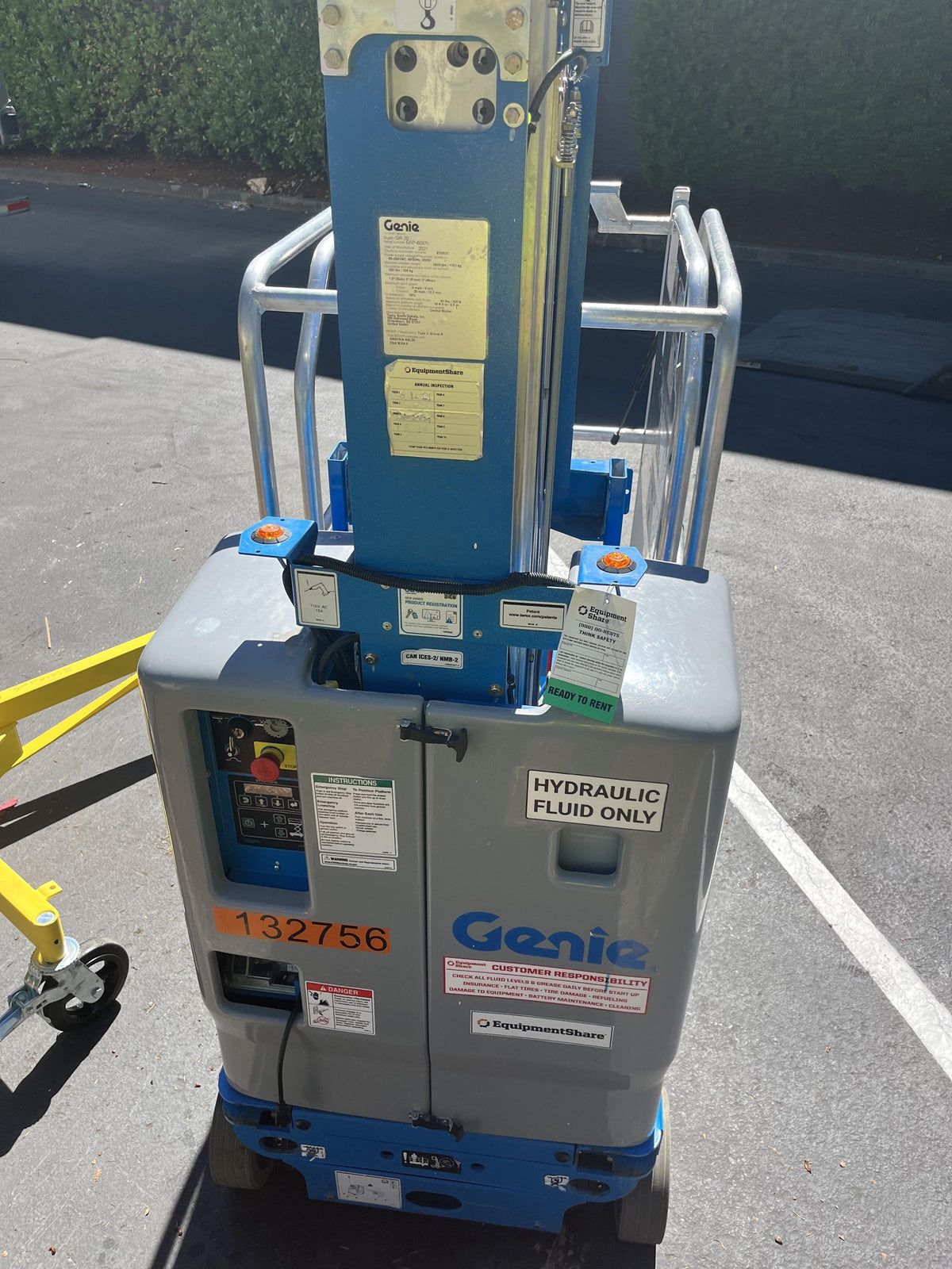 2021 GENIE GR-20