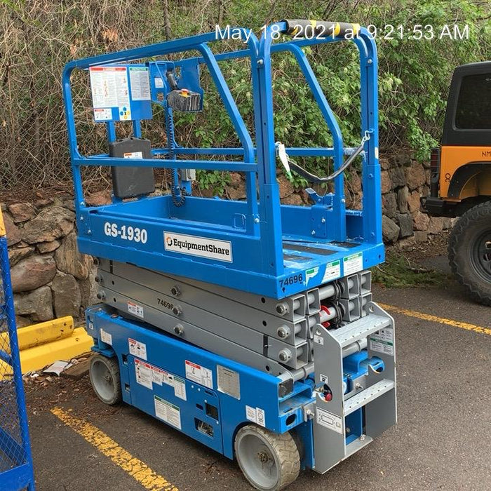 2020 Genie GS-1930 Fixed rails with chain entry gate - Pre A92.20