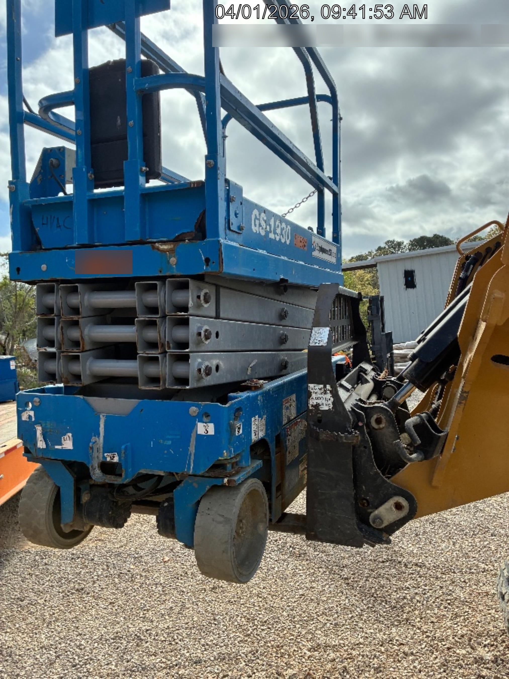 2019 Genie GS-1930 Fixed Rails with Chain Entry