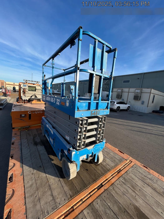 2017 Genie GS-3232 Genie GS3232 32' Scissor Lift