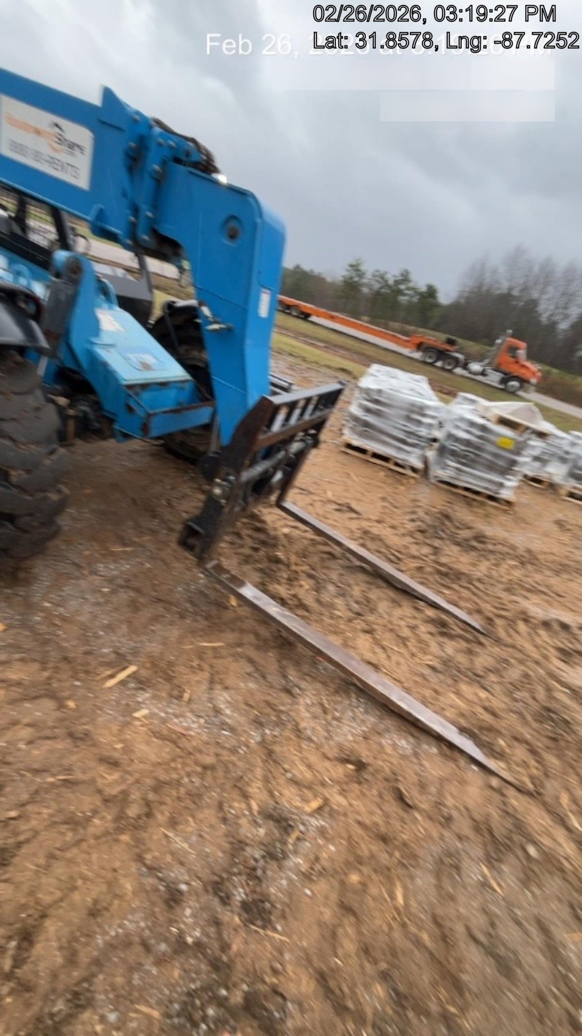 2018 Genie GTH-636 Genie GTH-636 w/Open ROPS, Solid Tires, Work Light/Beacon, 48" Carriage and Forks