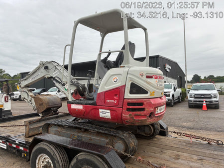 2021 TAKEUCHI TB235-2R