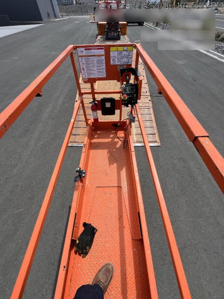 2022 JLG ES2632