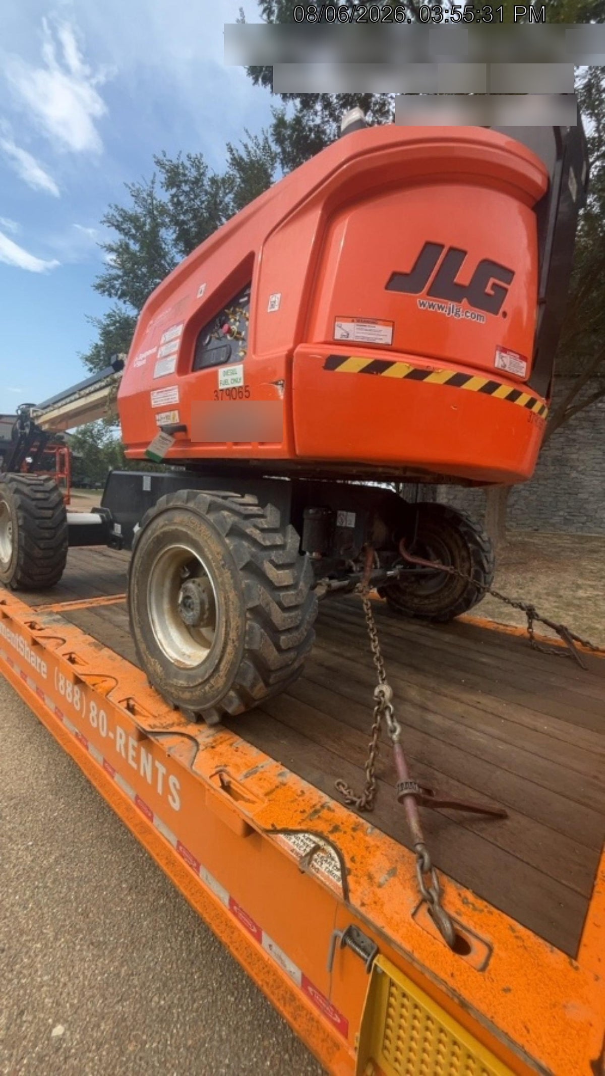 2019 JLG 430LRT