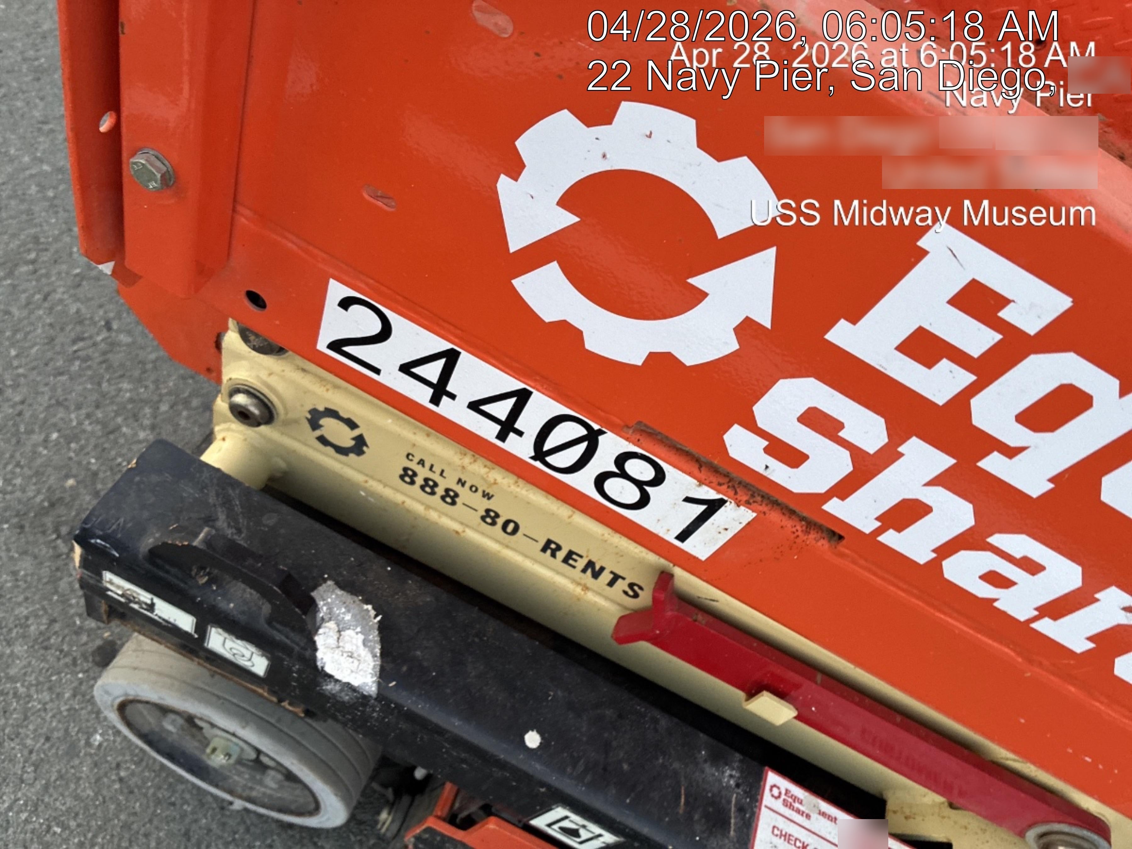 2022 JLG ES1330L