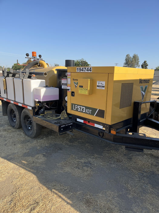 2021 VAC-TRON LP573XDT