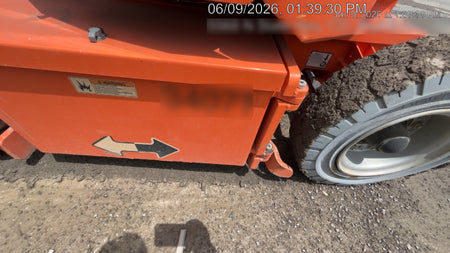 2019 JLG E300AJP