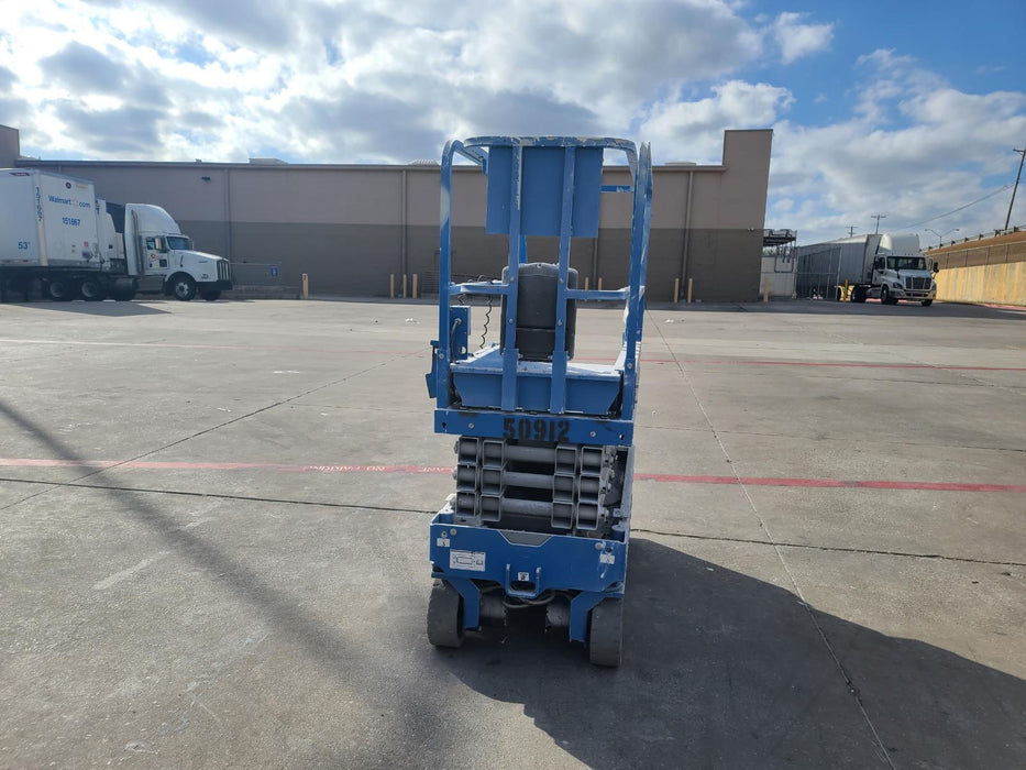 2019 Genie GS-1930 Fixed Rails with Chain Entry