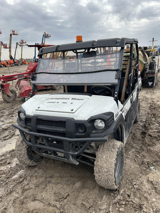 2022 Kawasaki Mule PRO-DXT Standard Options, Backup Alarm, Beacon, Plastic Hard Top, Poly Windshield, Horn Kit