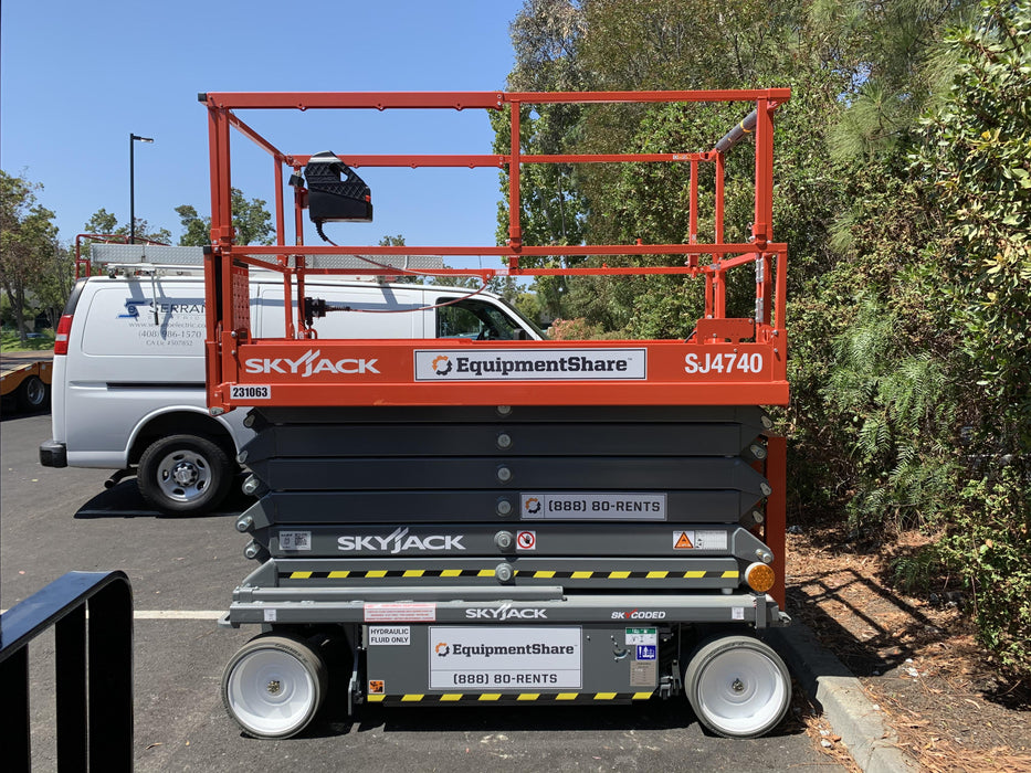 2022 SKYJACK SJ4740