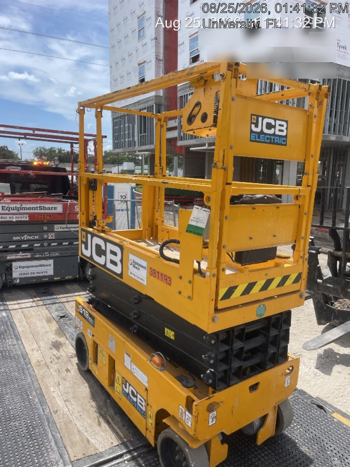 2024 JCB S1932E