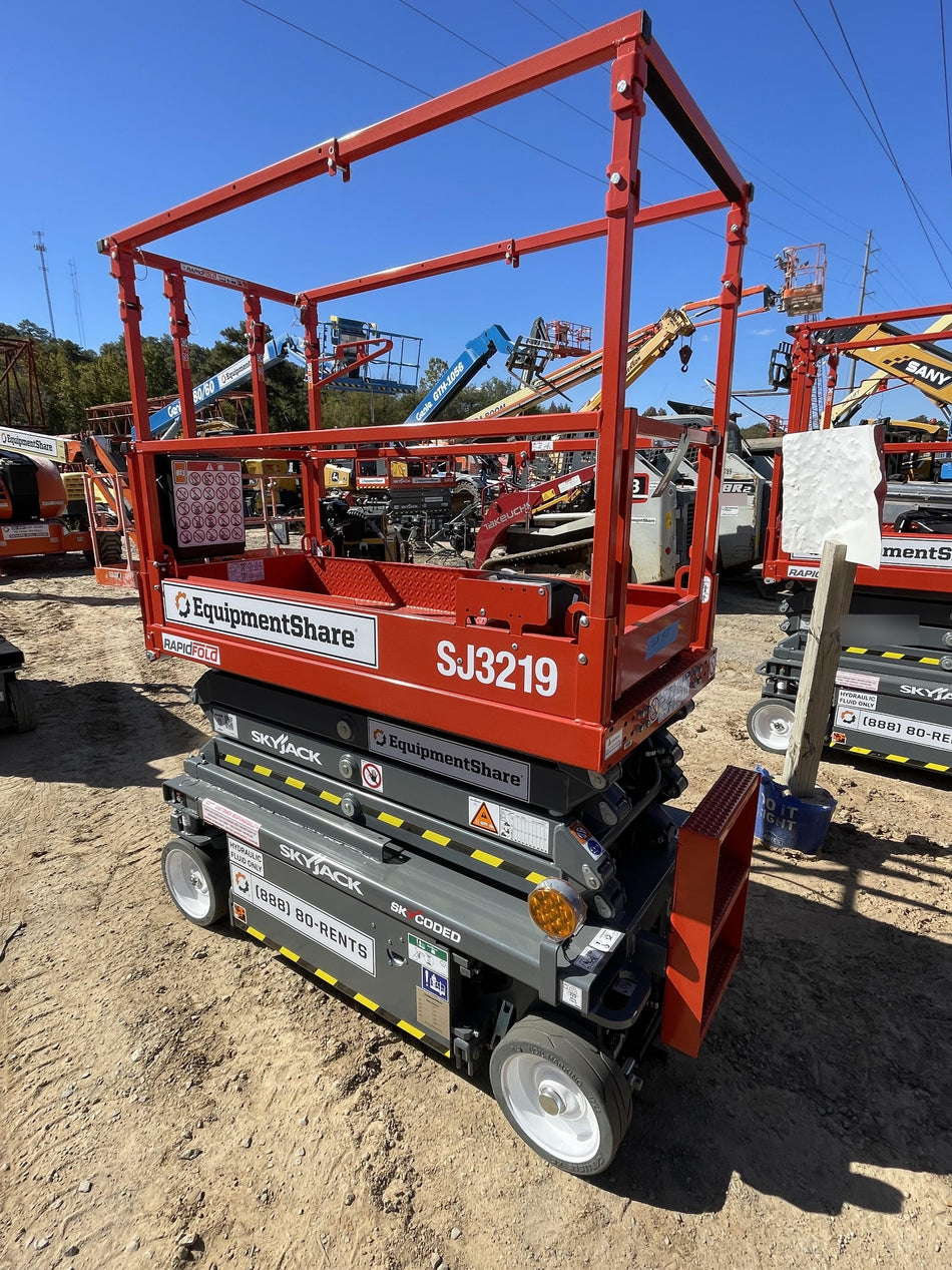 2023 SKYJACK SJ3219