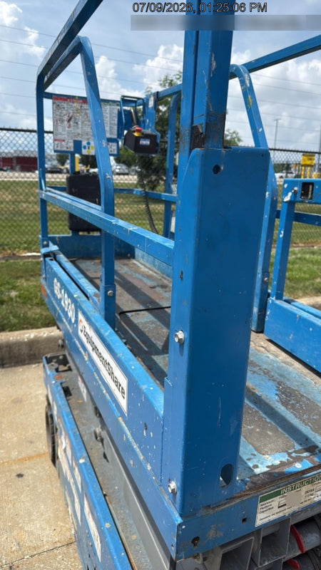 2020 Genie GS-1930 Solid Non Marking Tires, Beacon, Folding rails with half height swing gate