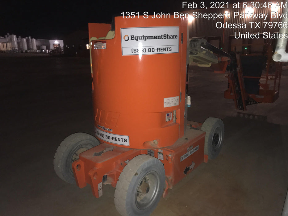 2019 JLG E300AJP