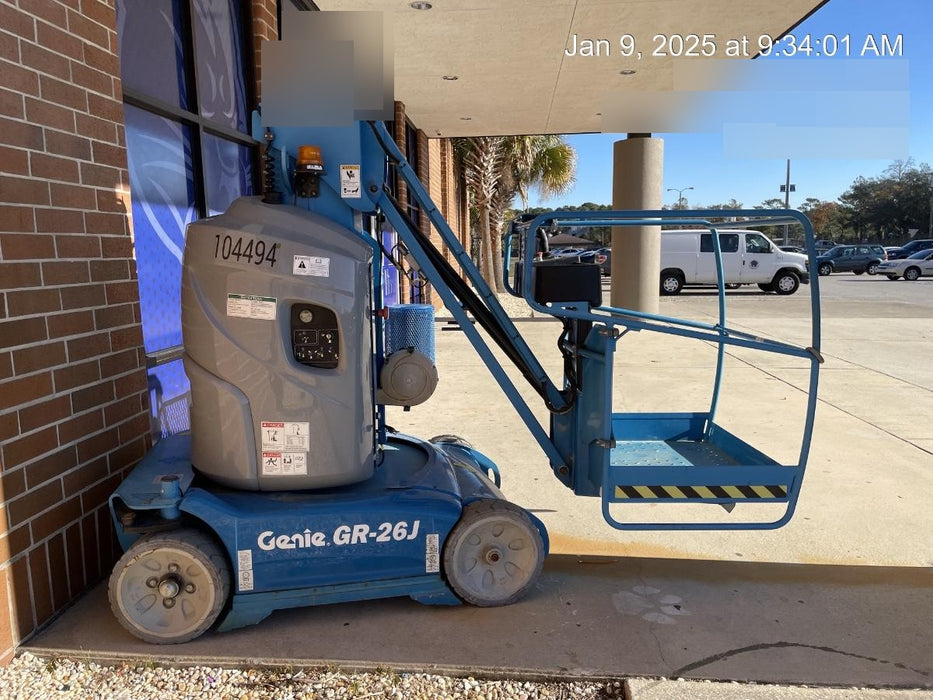 2020 GENIE GR-26J
